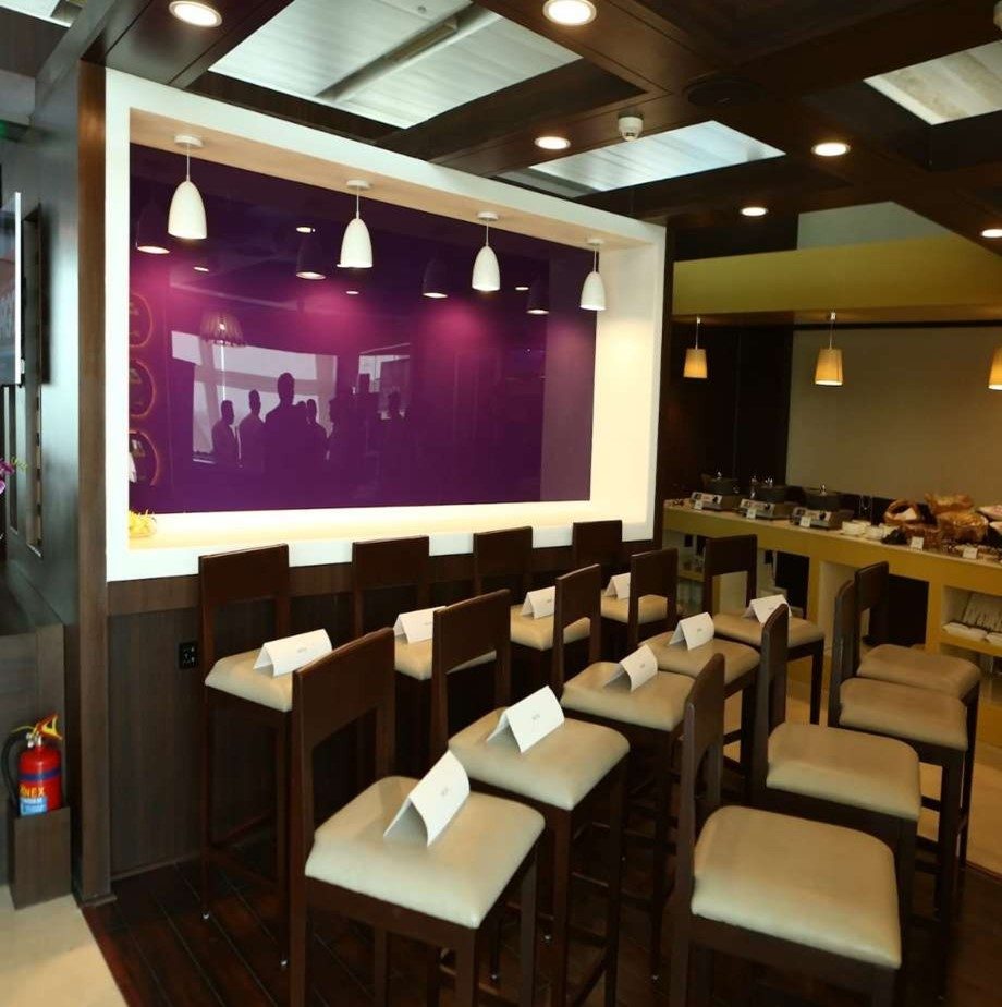 Vistara Flight Lounge Interior Project gallery thumb 1