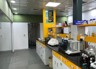 IFP Lab Setup – Interior Design & Laboratory Fit-Out by Dream Design gallery thumb 3