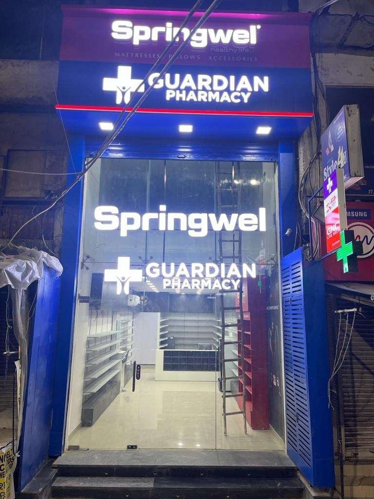 Guardian Pharmacy Gurgaon | Complete Interior Fit-Out